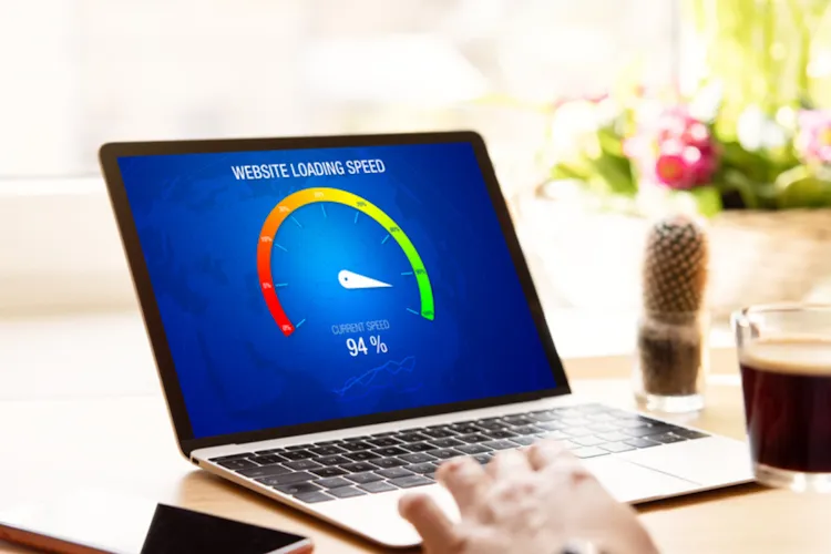 چرا افزایش سرعت سایت یک اولویت انکارناپذیر است؟